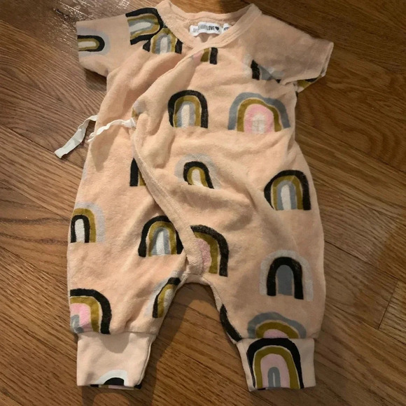 Spearmint Love Pink Rainbow Terrycloth Romper 3 Months - Picture 1 of 5
